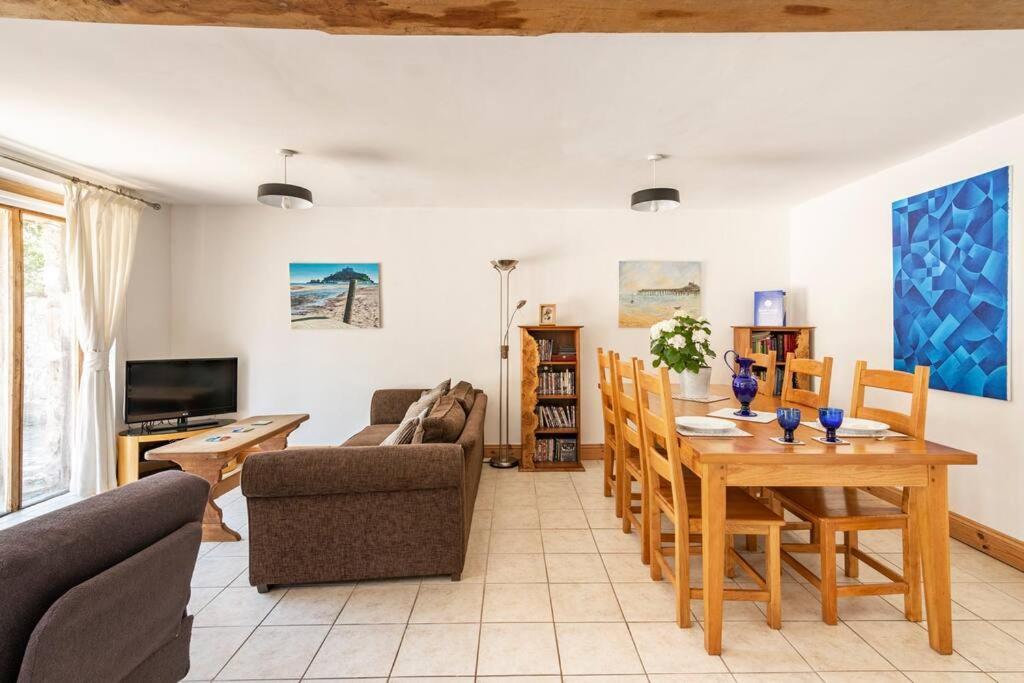 Beech Cottage, Spacious Rural Retreat Usk Exteriör bild